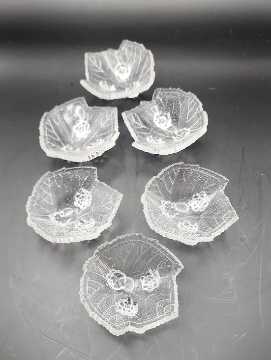 Fostoria Other - Vintage Pressed Glass Salt Cellars Salt Dip Dishes, Loganberry Bramble Pattern